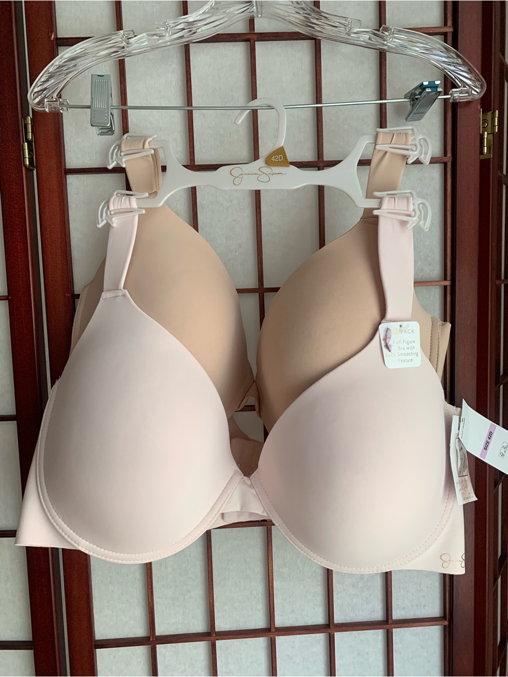 NWT JESSICA SIMPSON (2) Pack Full Figure Underwire Bras Pink/Nude in Size 42D